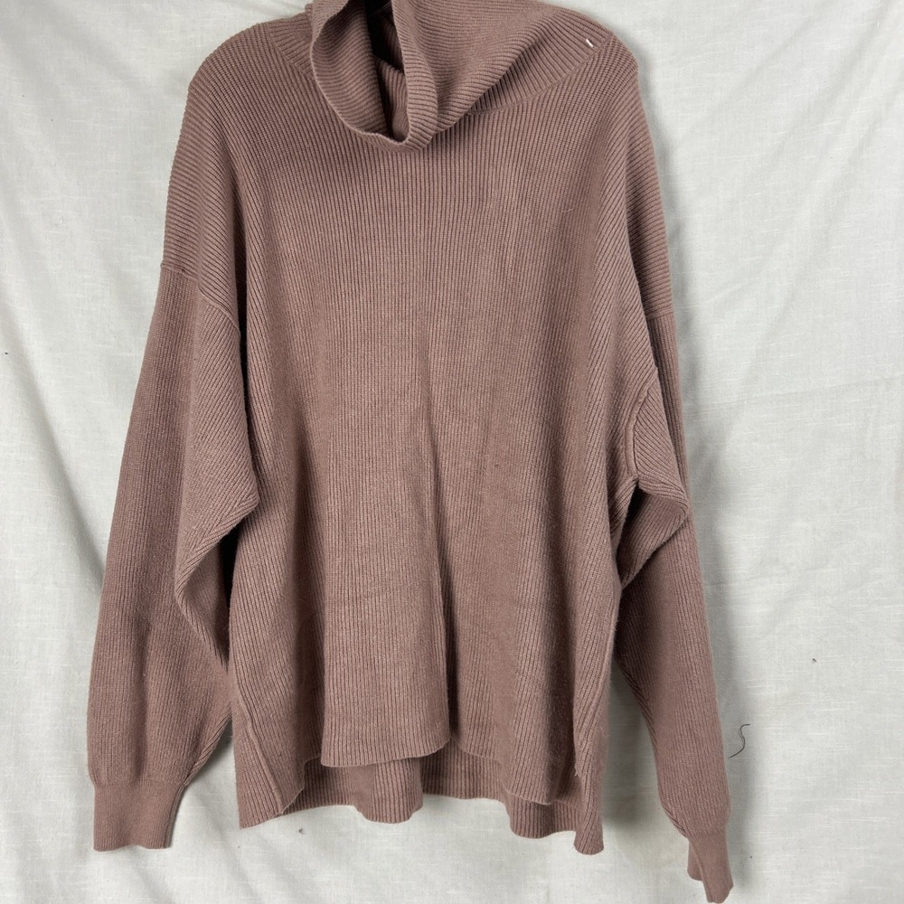 Free People Softly Structured Tunic Mauve Pink Turtleneck Sweater Size Lg